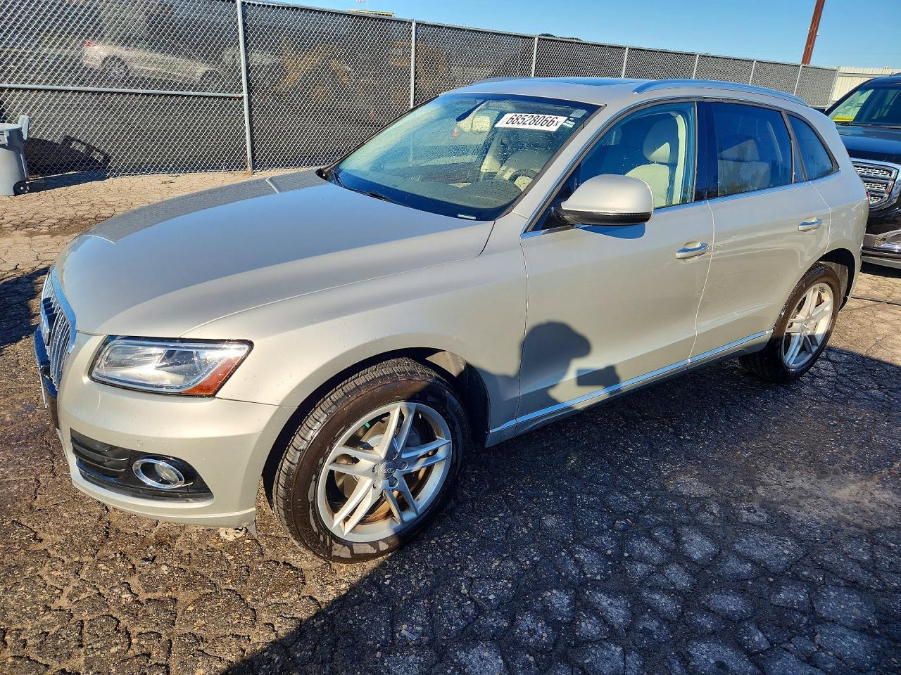2017 AUDI Q5 quattro Premium Plus