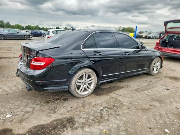 2013 MERCEDES-BENZ C C300