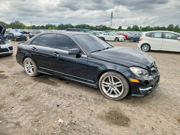 2013 MERCEDES-BENZ C C300