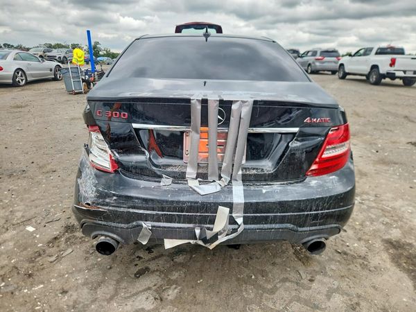 2013 MERCEDES-BENZ C C300