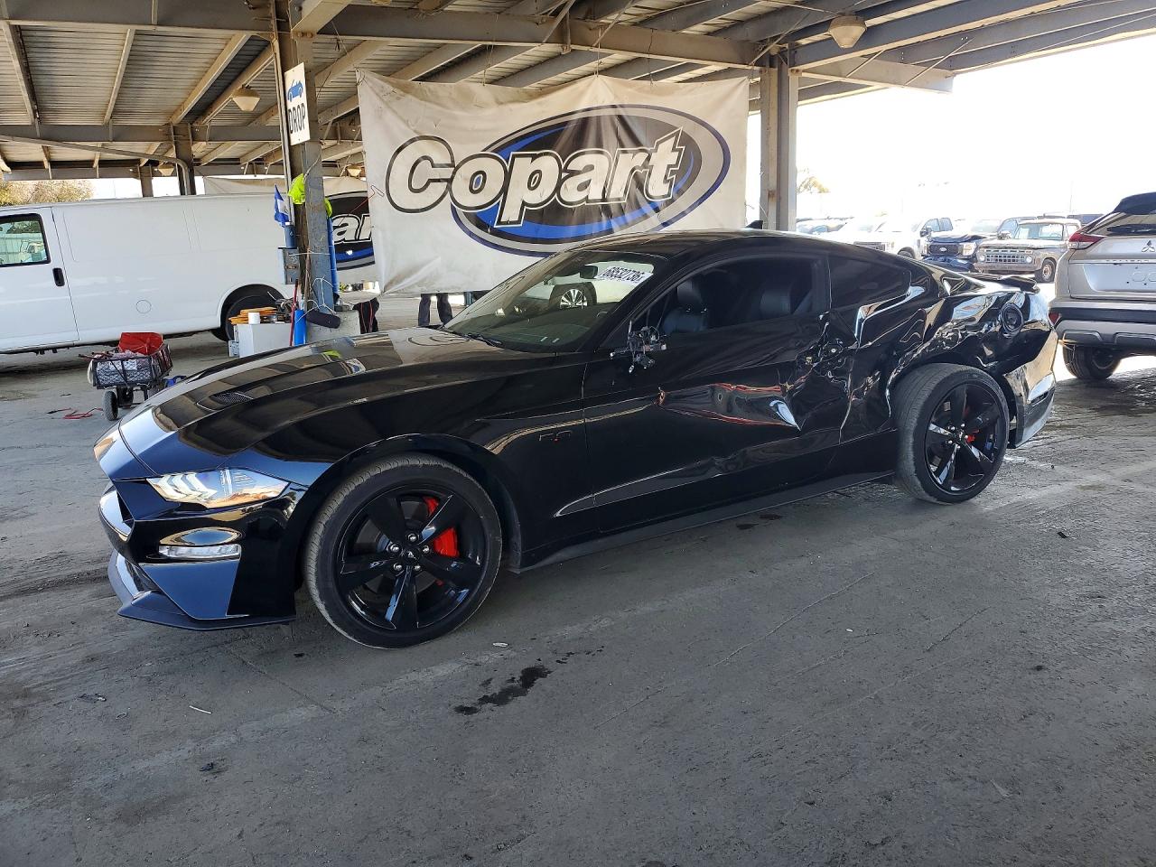 2022 FORD MUSTANG — Front 3/4