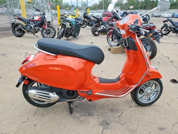 2024 VESPA PRIMAVERA/SPRINT