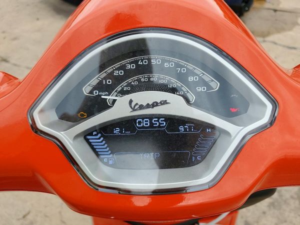 2024 VESPA PRIMAVERA/SPRINT