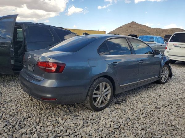 2017 VOLKSWAGEN JETTA SEL, SEL Premium