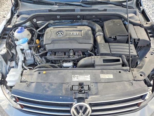 2017 VOLKSWAGEN JETTA SEL, SEL Premium