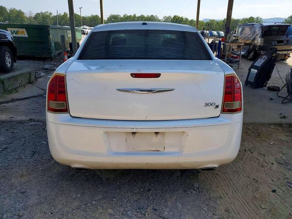 2013 CHRYSLER 300 — DIRR