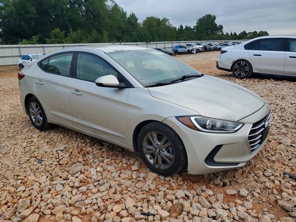 2017 HYUNDAI ELANTRA — Passenger 3/4