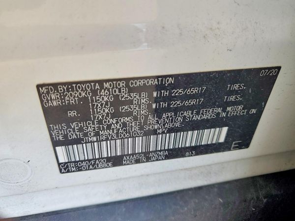 2020 TOYOTA RAV4 XLE