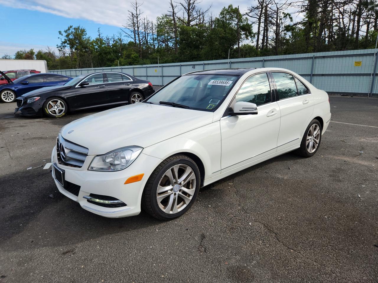 2012 MERCEDES-BENZ C — Front 3/4