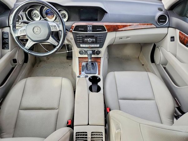 2012 MERCEDES-BENZ C — CKPT