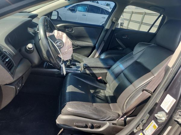 2014 ACURA RDX — DENT