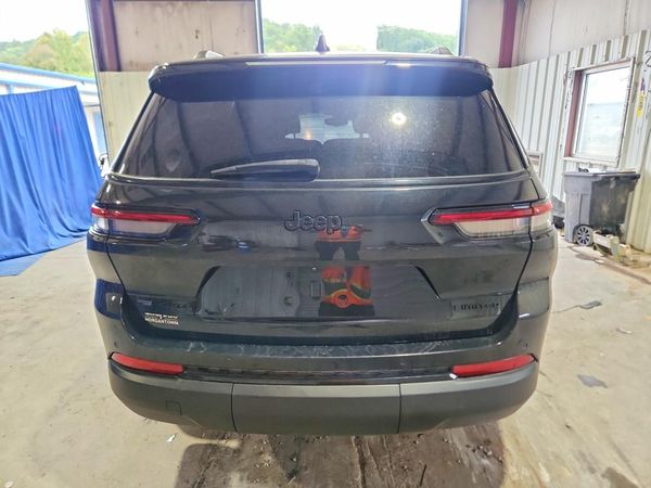 2023 JEEP CHEROKEE Limited — DIRR