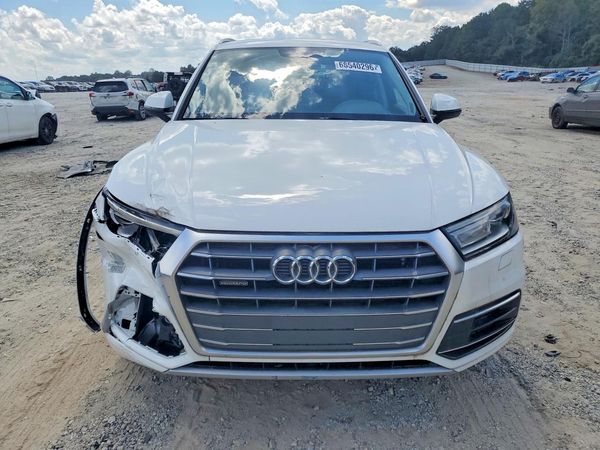 2018 AUDI Q5 quattro Premium