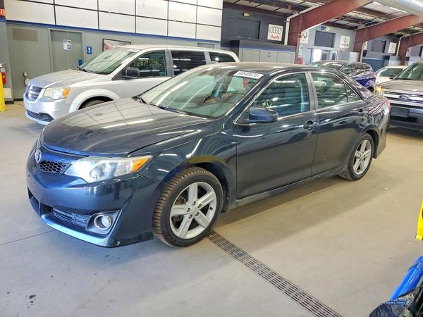 2013 TOYOTA CAMRY