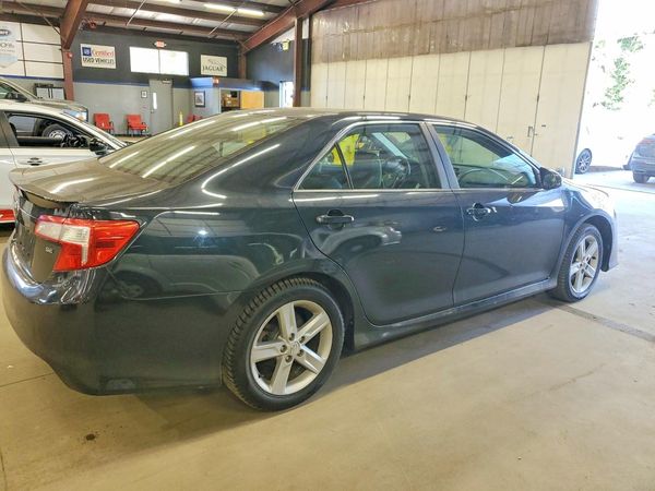 2013 TOYOTA CAMRY