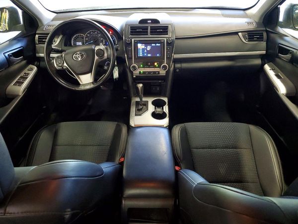 2013 TOYOTA CAMRY