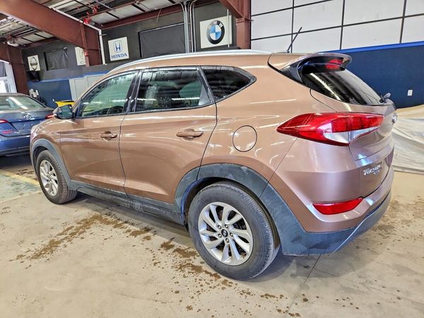 2016 HYUNDAI TUCSON