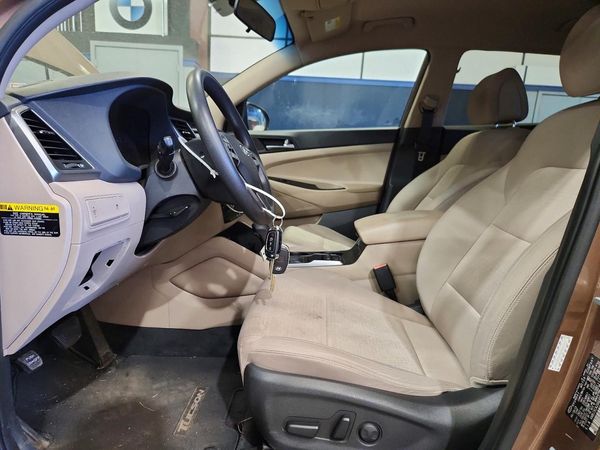 2016 HYUNDAI TUCSON