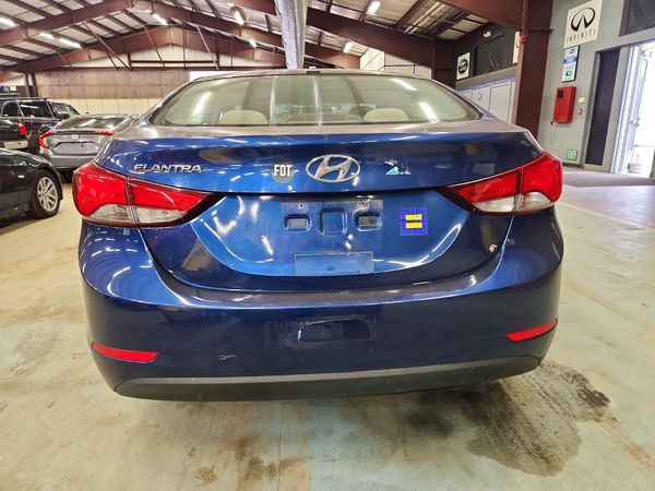 2016 HYUNDAI ELANTRA
