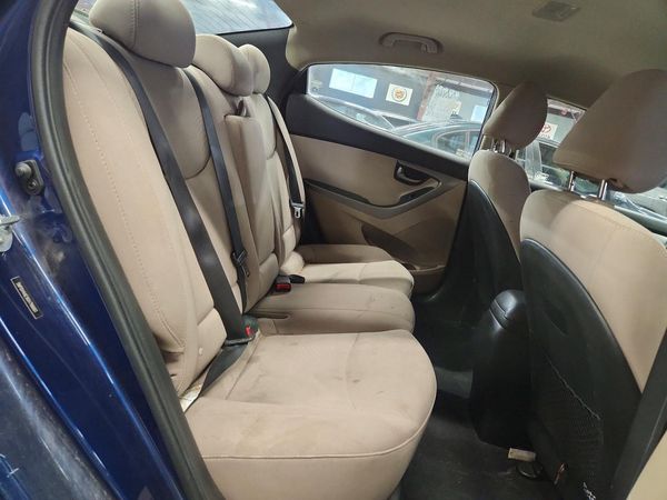 2016 HYUNDAI ELANTRA