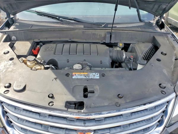 2017 CHEVROLET TRAVERSE 1LT — Engine bay