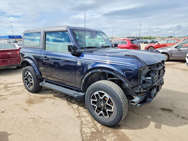 2021 FORD BRONCO — Passenger 3/4