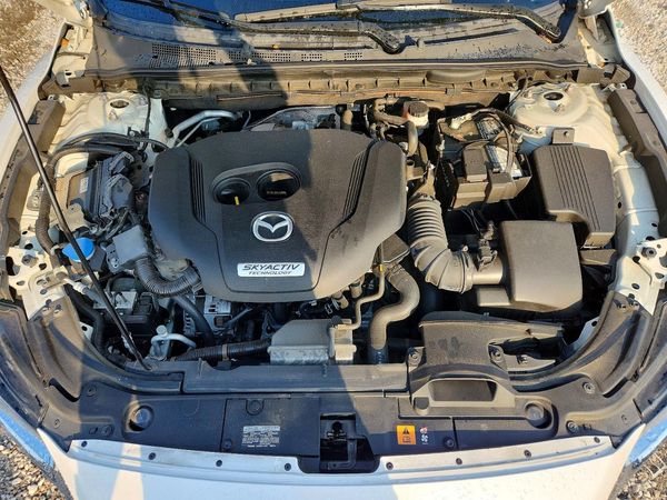 2018 MAZDA 6 — Engine bay