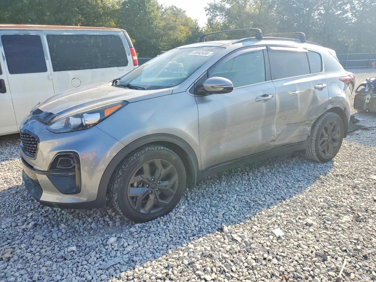 2022 KIA SPORTAGE — Front 3/4