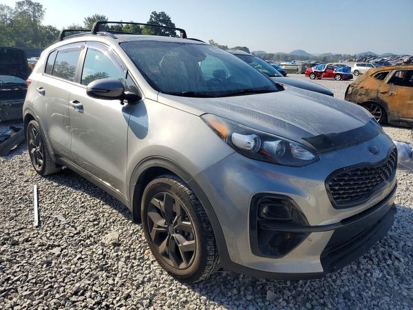 2022 KIA SPORTAGE — Passenger 3/4