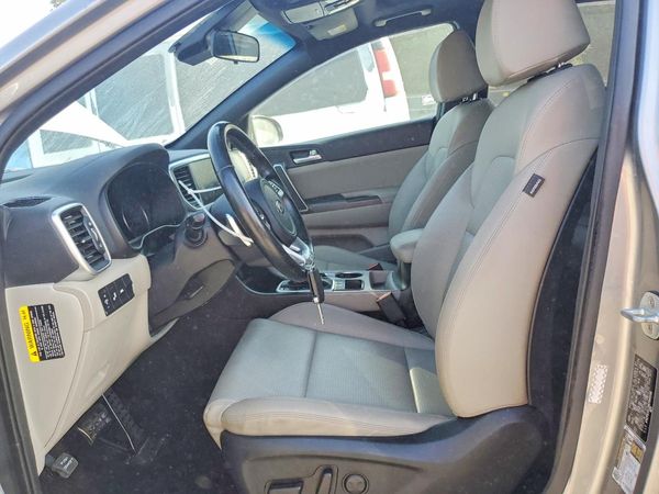 2022 KIA SPORTAGE — DENT