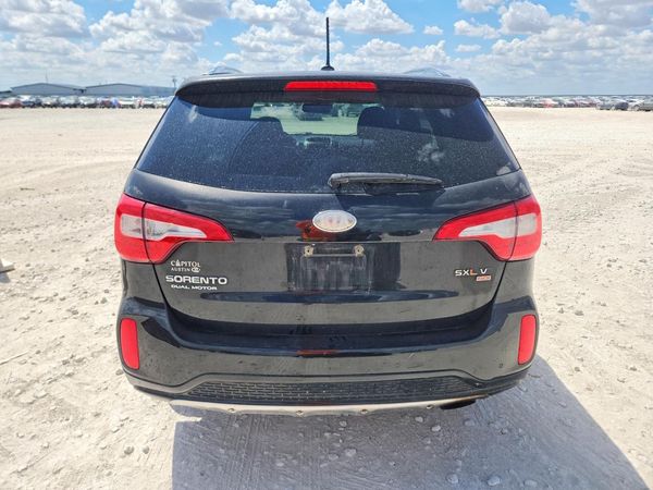 2014 KIA SORENTO