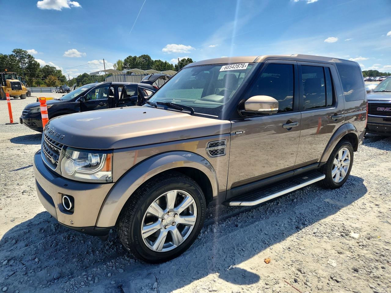 2015 LAND ROVER LR4 HSE — Front 3/4