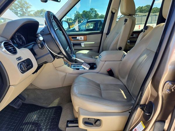 2015 LAND ROVER LR4 HSE — DENT