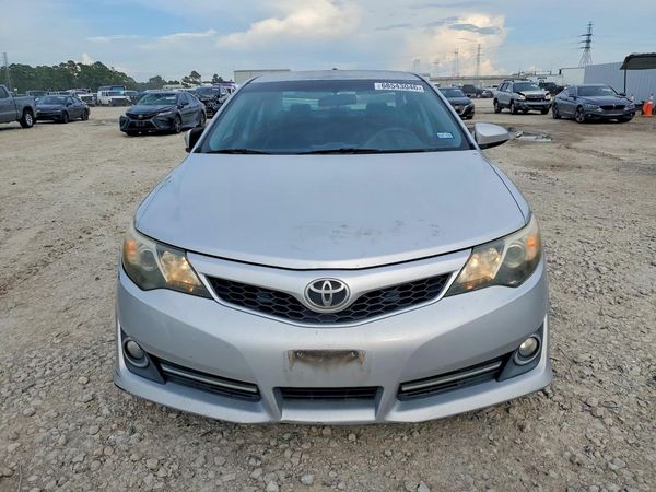 2013 TOYOTA CAMRY