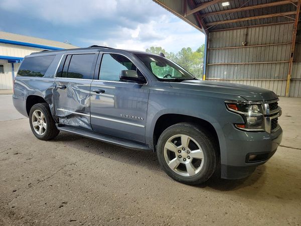 2015 CHEVROLET SUBURBAN LT