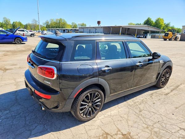 2017 MINI COOPER