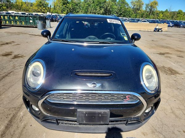 2017 MINI COOPER
