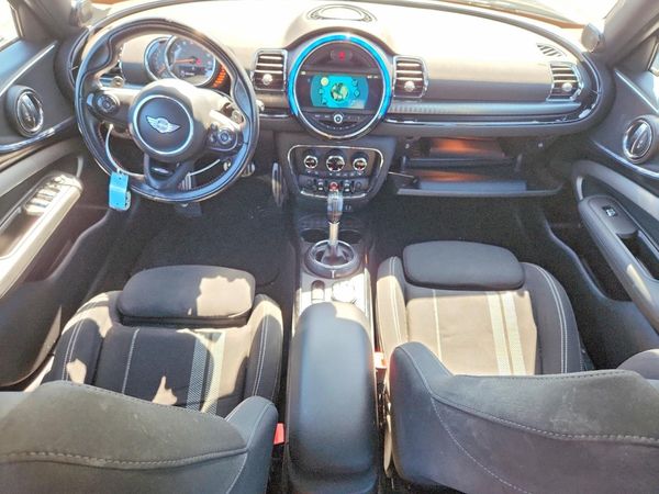 2017 MINI COOPER