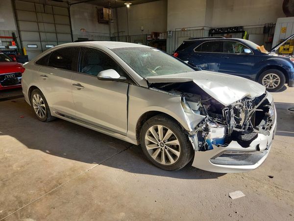 2016 HYUNDAI SONATA — Passenger 3/4