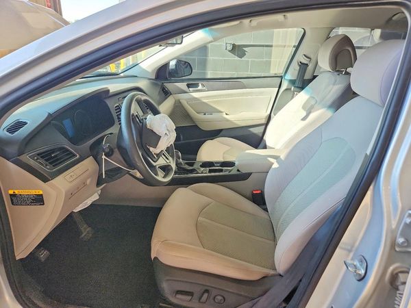 2016 HYUNDAI SONATA — DENT