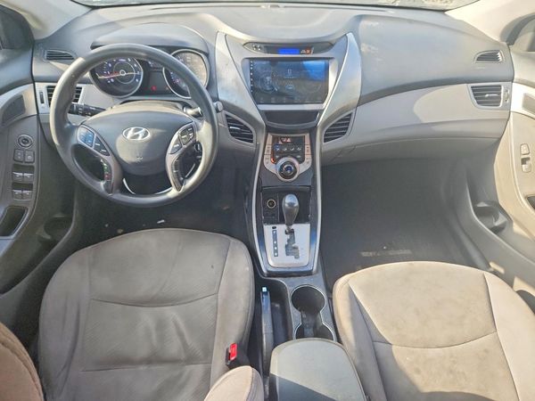 2013 HYUNDAI ELANTRA