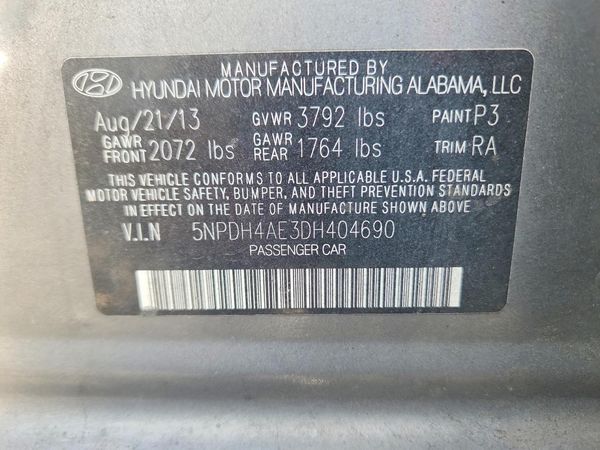 2013 HYUNDAI ELANTRA