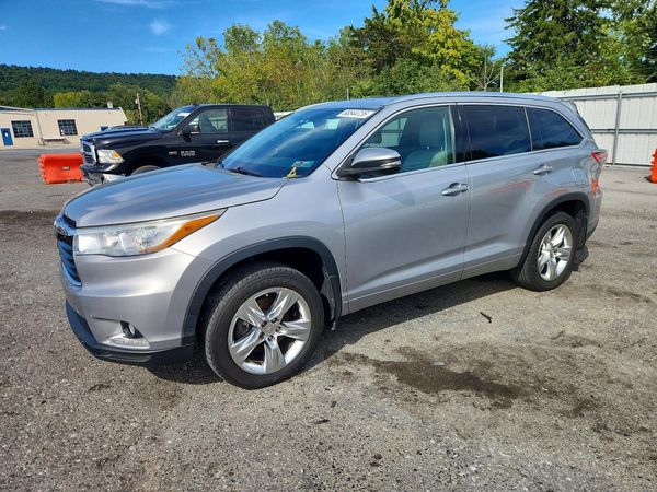 2014 TOYOTA HIGHLANDER — DSFA — Front 3/4