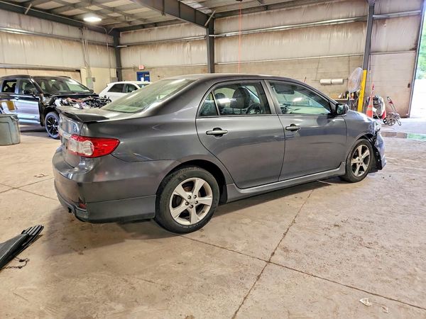 2012 TOYOTA COROLLA