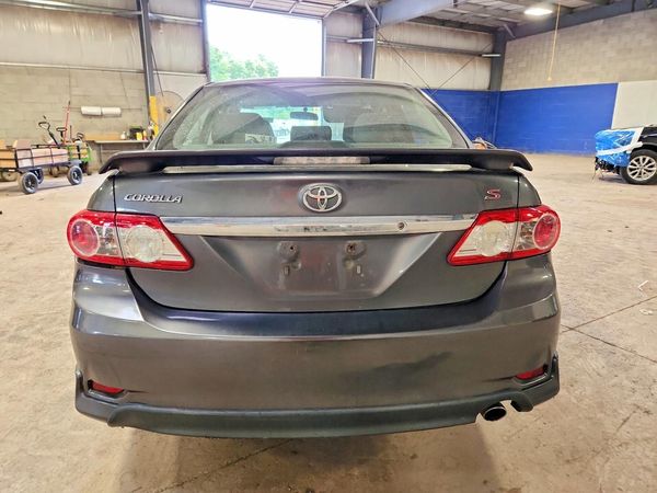 2012 TOYOTA COROLLA