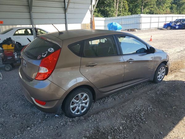 2013 HYUNDAI ACCENT GLS, GS