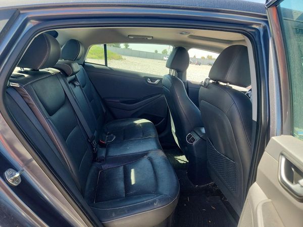 2017 HYUNDAI IONIQ HEV Limited w/Ultimate