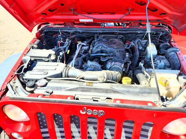 2014 JEEP WRANGLER Sport — Engine bay