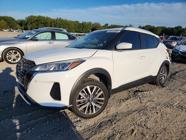 2024 NISSAN KICKS
