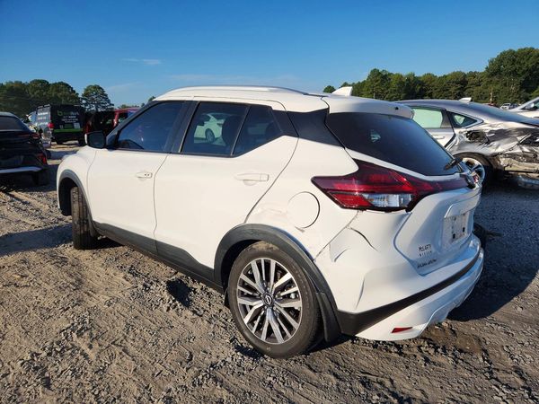 2024 NISSAN KICKS